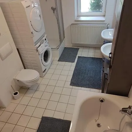 Mimalou Moebliertes In Appartement Crimmitschau